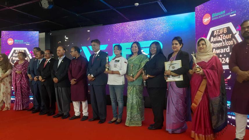 Women Award.jpg