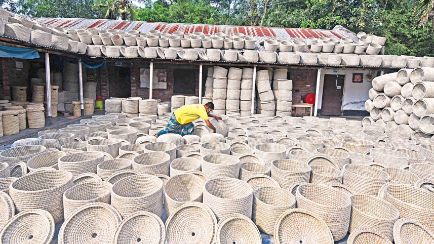 handicrafts1.jpg