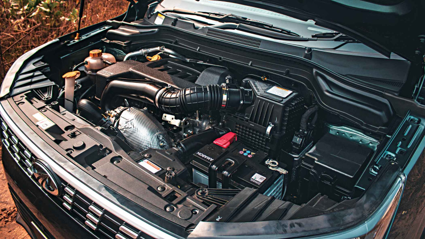 mahindra3.jpg