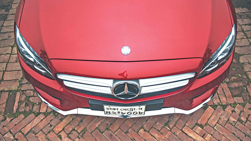 mercedes4.jpg
