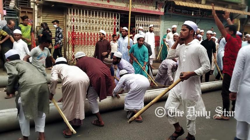 b._baria_mayhem_ds_3.jpg
