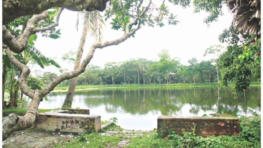 ashram1.jpg