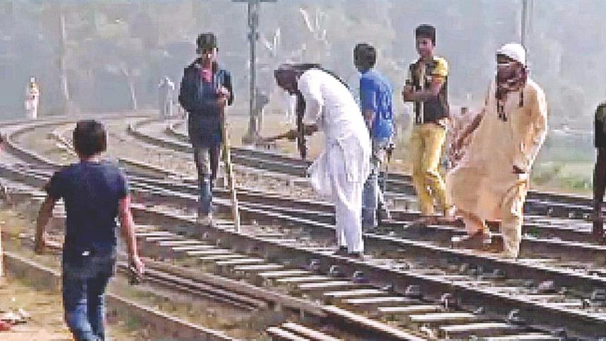 b baria clash 2.jpg