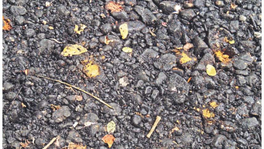 brick_chips_highway_2.jpg
