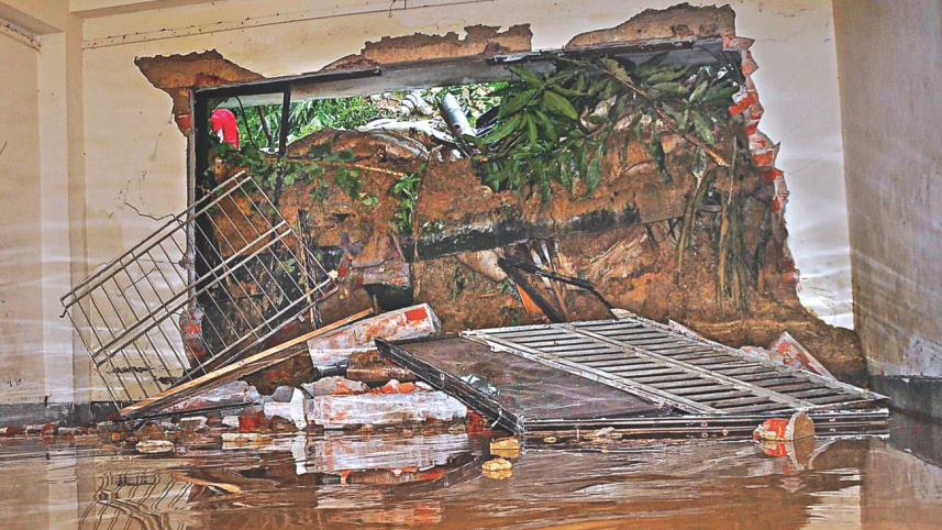 ctg landslide 1.jpg