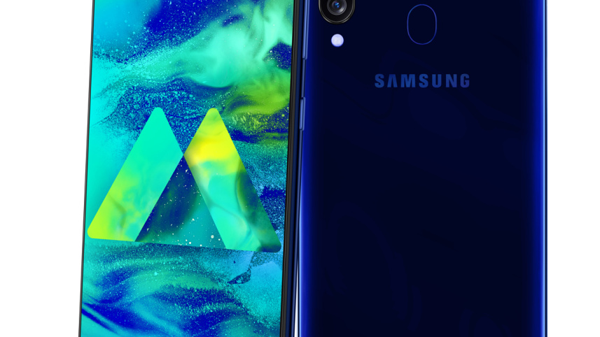 galaxy_m40-2.jpg