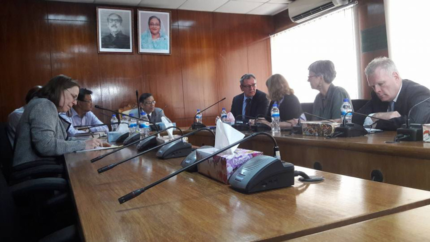 law_minister-2.jpg