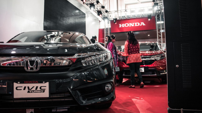 motorshow17.jpg