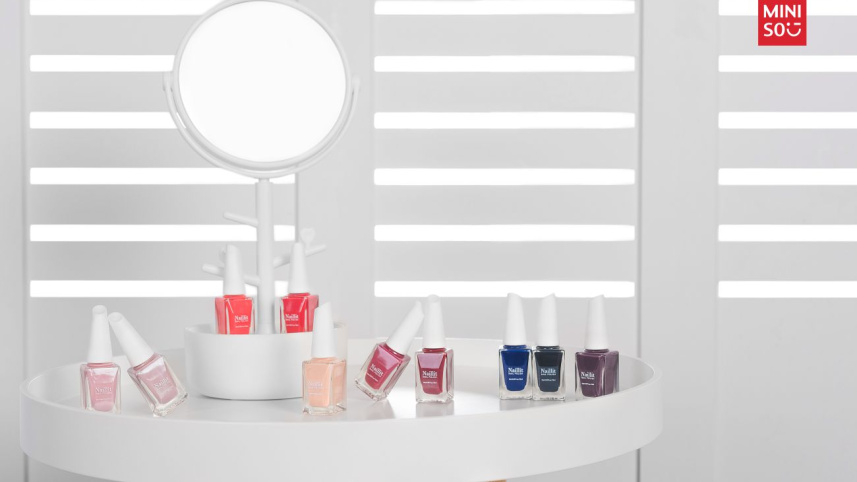 naillit_nail_polish.jpg