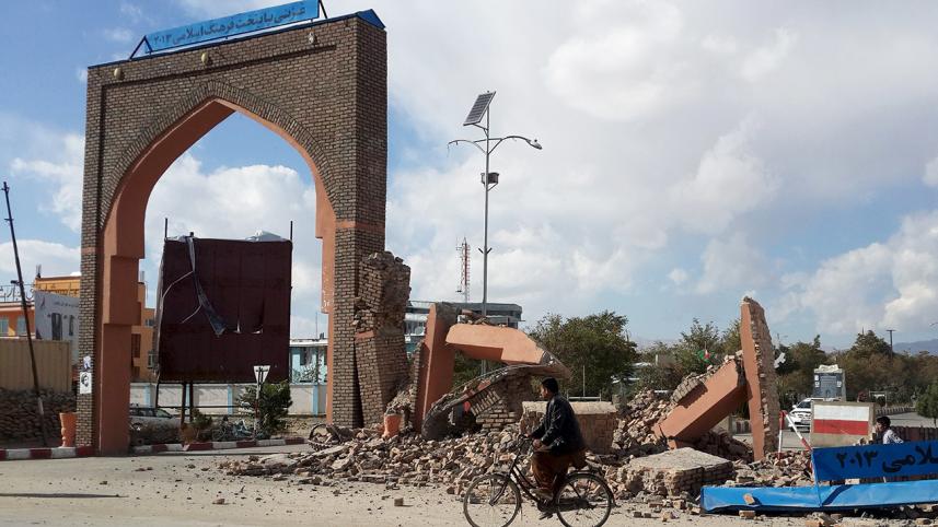 paki-quake-new.jpg