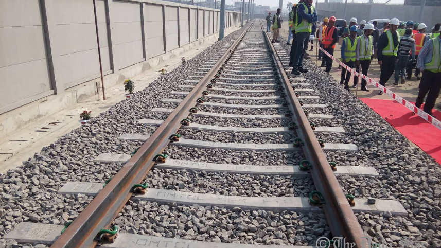 rail_0.jpg