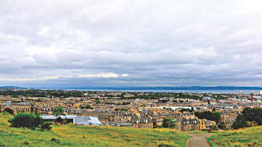 scottish_beauty_-_edinburgh2.jpg