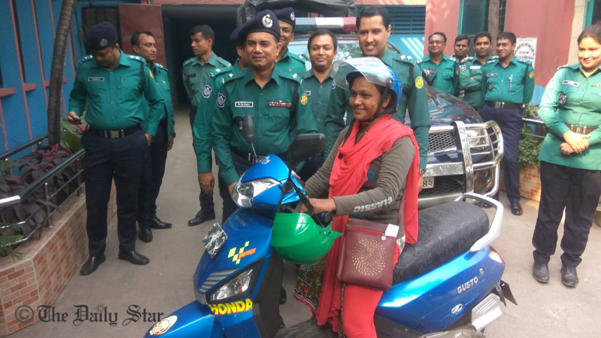 shahnaj-bike_0.jpg