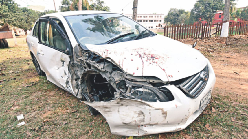 singer_khurshid_alam_hurt_2.jpg