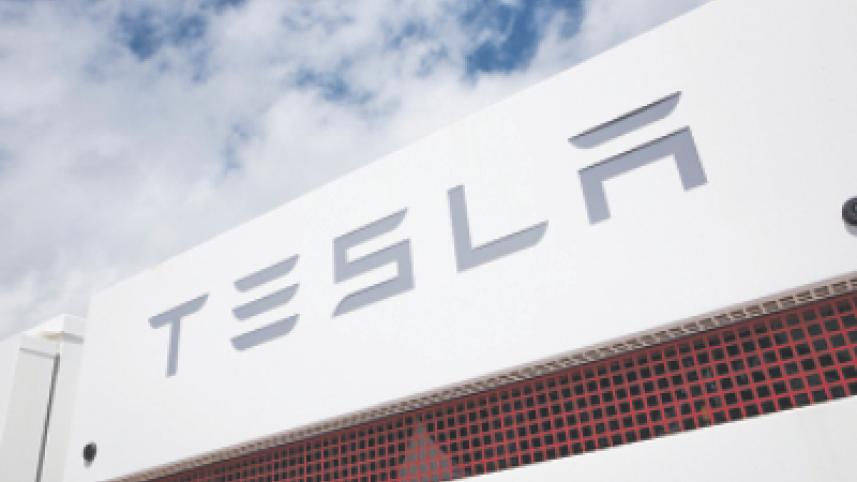 tesla_1.jpg