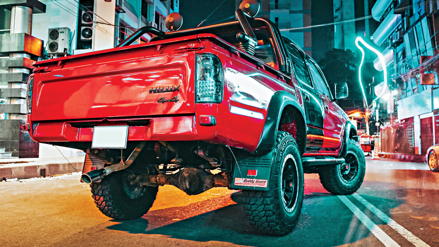 toyota-hilux3.jpg