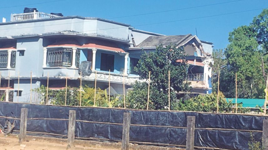 yaba_village2.jpg