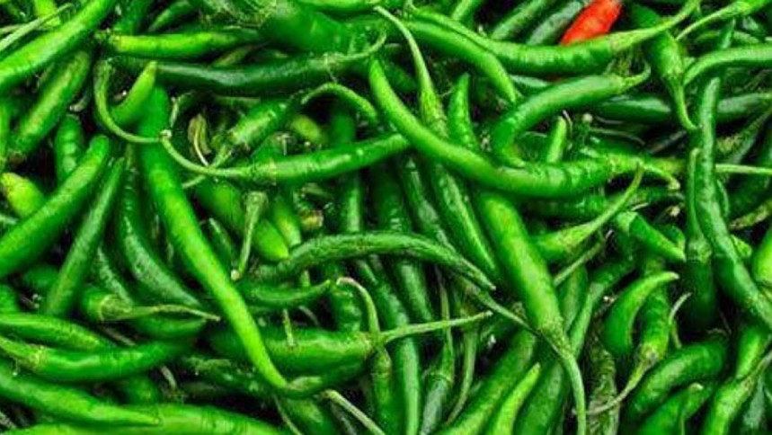 Green chilli sells for Tk 700 a kg! | The Daily Star