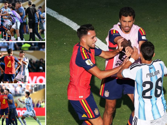 Spain vs Argentina final match fight