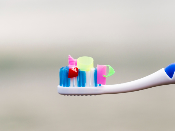 Miscroplastic-toothpaste.jpg