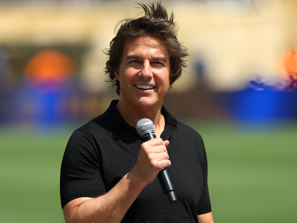 Tom Cruise at World Cup