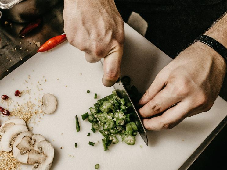 Are men really the better cooks?       jonathan-borba-ub7q7aipu2o-unsplash.jpg