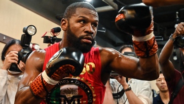 AFP__20260221__98F68ZQ__v1__HighRes__FloydMayweatherToComeOutOfRetirement.jpg