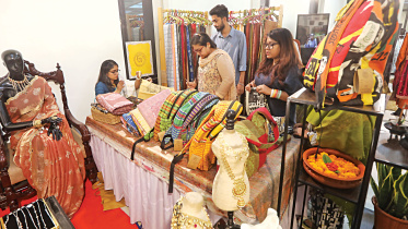 Fabrics,-handcrafted-bags.jpg