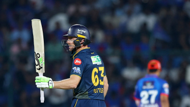 2026-04-08T144042Z_1800119848_UP1EM4814RSR3_RTRMADP_3_CRICKET-IPL-DC-GT.JPG