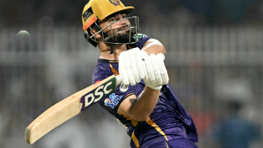AFP__20260419__A8BV4HA__v1__HighRes__CricketIndIplT20KolkataRajasthan.jpg