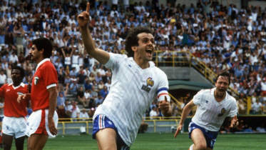 Platini-Kuwait.jpg