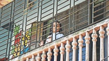 waiting_for_school_0_5.jpg