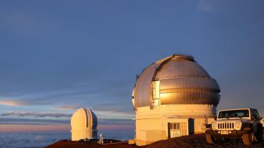telescope-3282994_1920.jpg