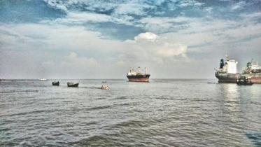 plastic_pollution_bay_of_bengal.jpg