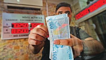 Turkish-Lira-banknotes.jpg