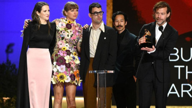 Taylor_Grammys.jpg
