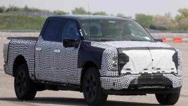 electric-trucks.jpg