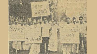 Demonstration-before-American-Embassy.jpg