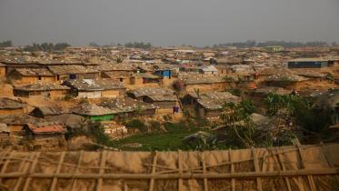 aid for Rohingya refugees.jpg
