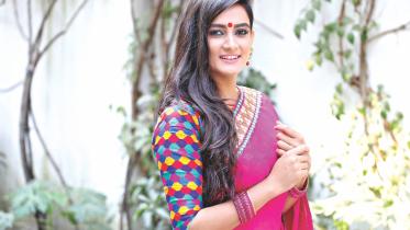 Aparna Ghosh.jpg