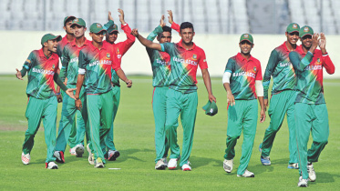 Bangladesh under-19 cricketers.jpg