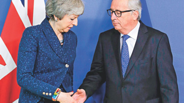 EU agrees talks.jpg