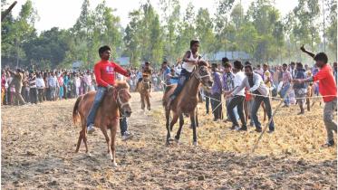 Farabari-Jockeys.jpg