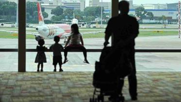 Flying while daddy
