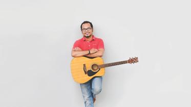 guitar.jpg