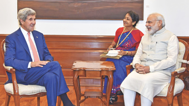 modi kerry.jpg
