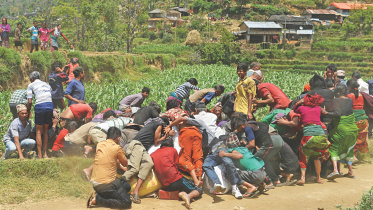 Nepalese villagers.jpg