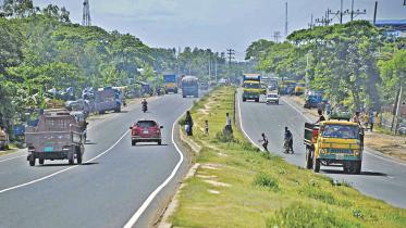 new dhaka ctg highway 1.jpg