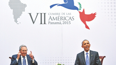 obama castro.jpg
