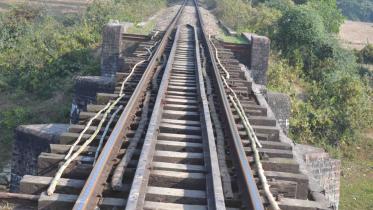 rail line.jpg